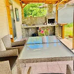 Caravans 10 Min To & 35 Min To Black Sea Κάμπινγκ *