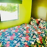 Κάμπινγκ Caravans 10 Min To & 35 Min To Black Sea *