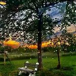 Caravans 10 Min To & 35 Min To Black Sea Tsonevo