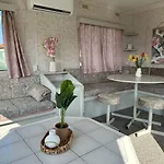 Caravans 10 Min To & 35 Min To Black Sea Κάμπινγκ Tsonevo