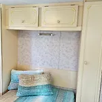 Κάμπινγκ Caravans 10 Min To & 35 Min To Black Sea Tsonevo