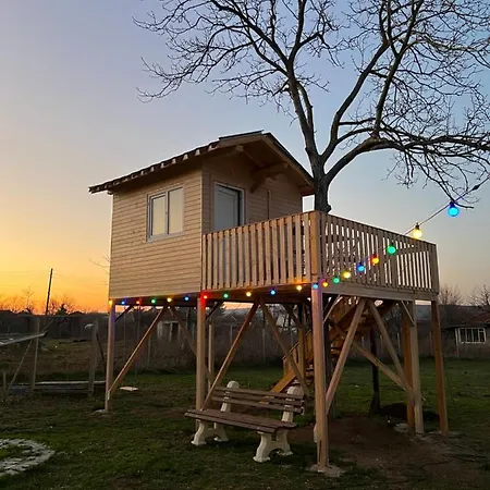 Caravans 10 Min To & 35 Min To Black Sea Campsite